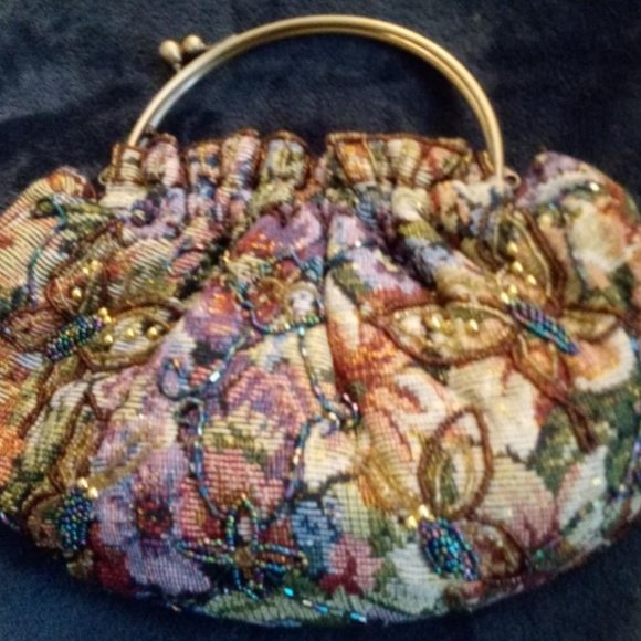 Fendi - Paul Frank - Puma - Tommy H. - Aldo - Frankie & Johnie - One of a kinds - Picture 12 of 16